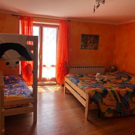 Вилла Casa Miki Roure Turin Экстерьер фото