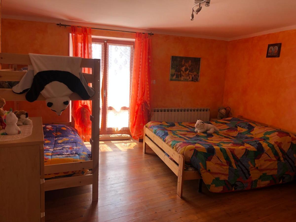 Вилла Casa Miki Roure Turin Экстерьер фото