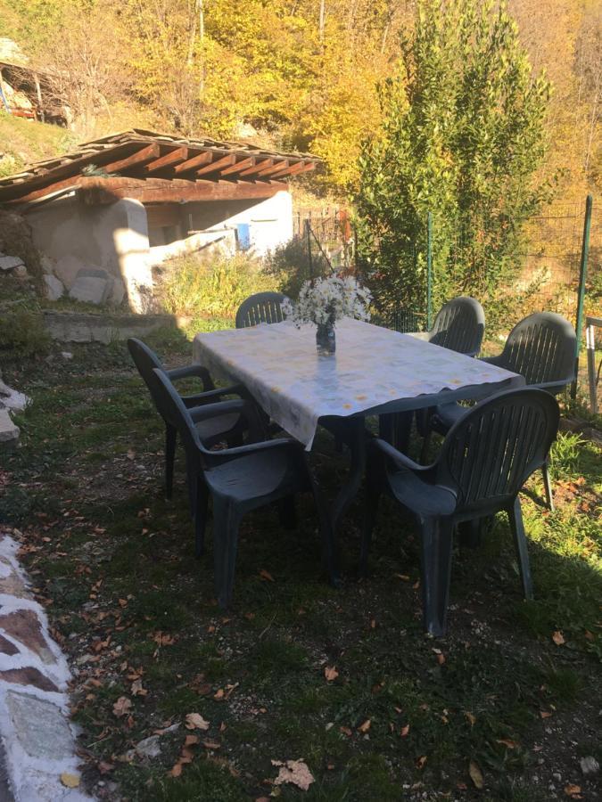 Вилла Casa Miki Roure Turin Экстерьер фото
